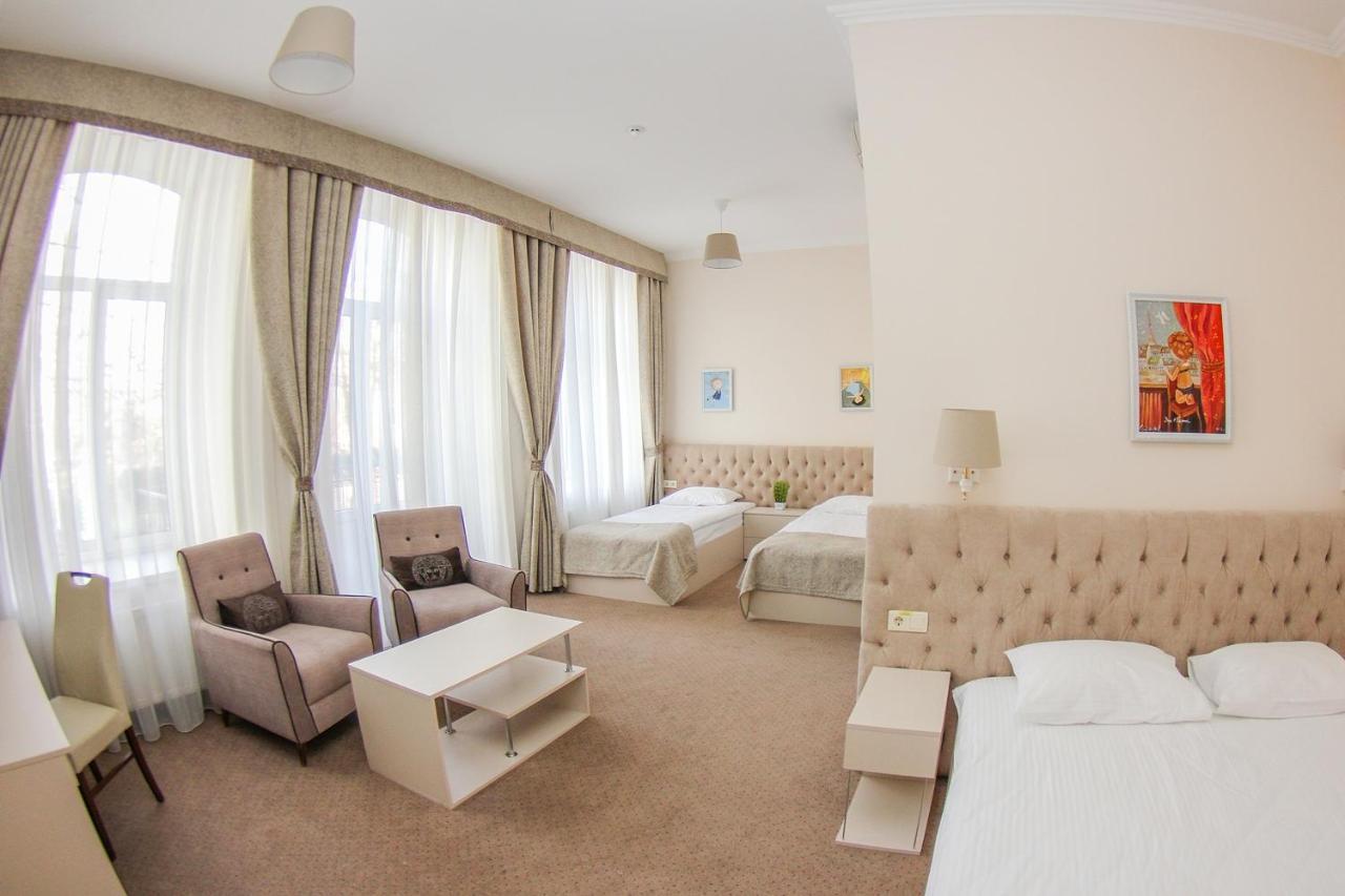 Hotel 52 Одеса Екстериор снимка