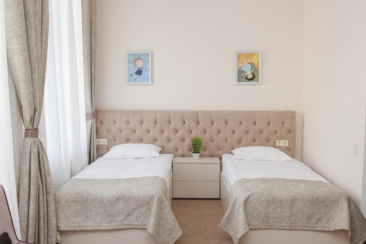 Hotel 52 Одеса Екстериор снимка