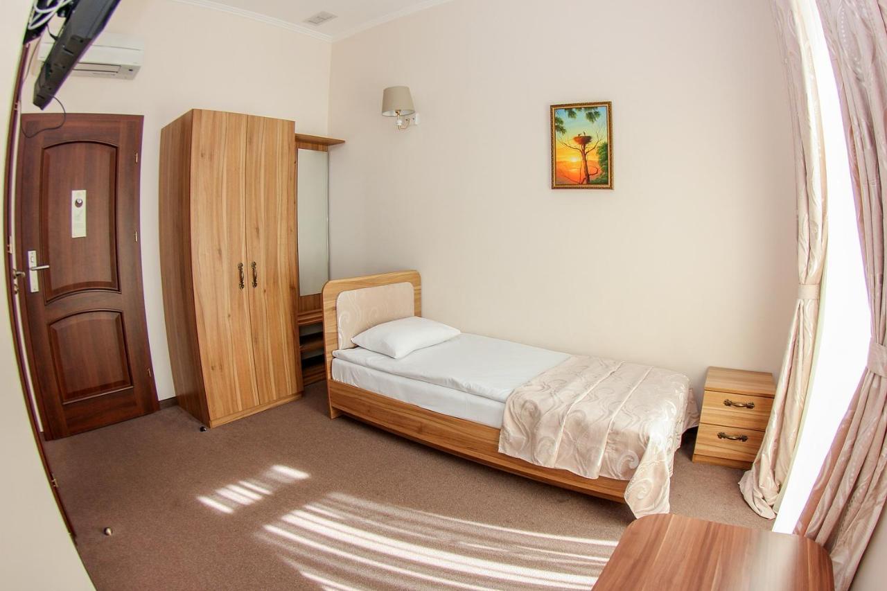 Hotel 52 Одеса Екстериор снимка